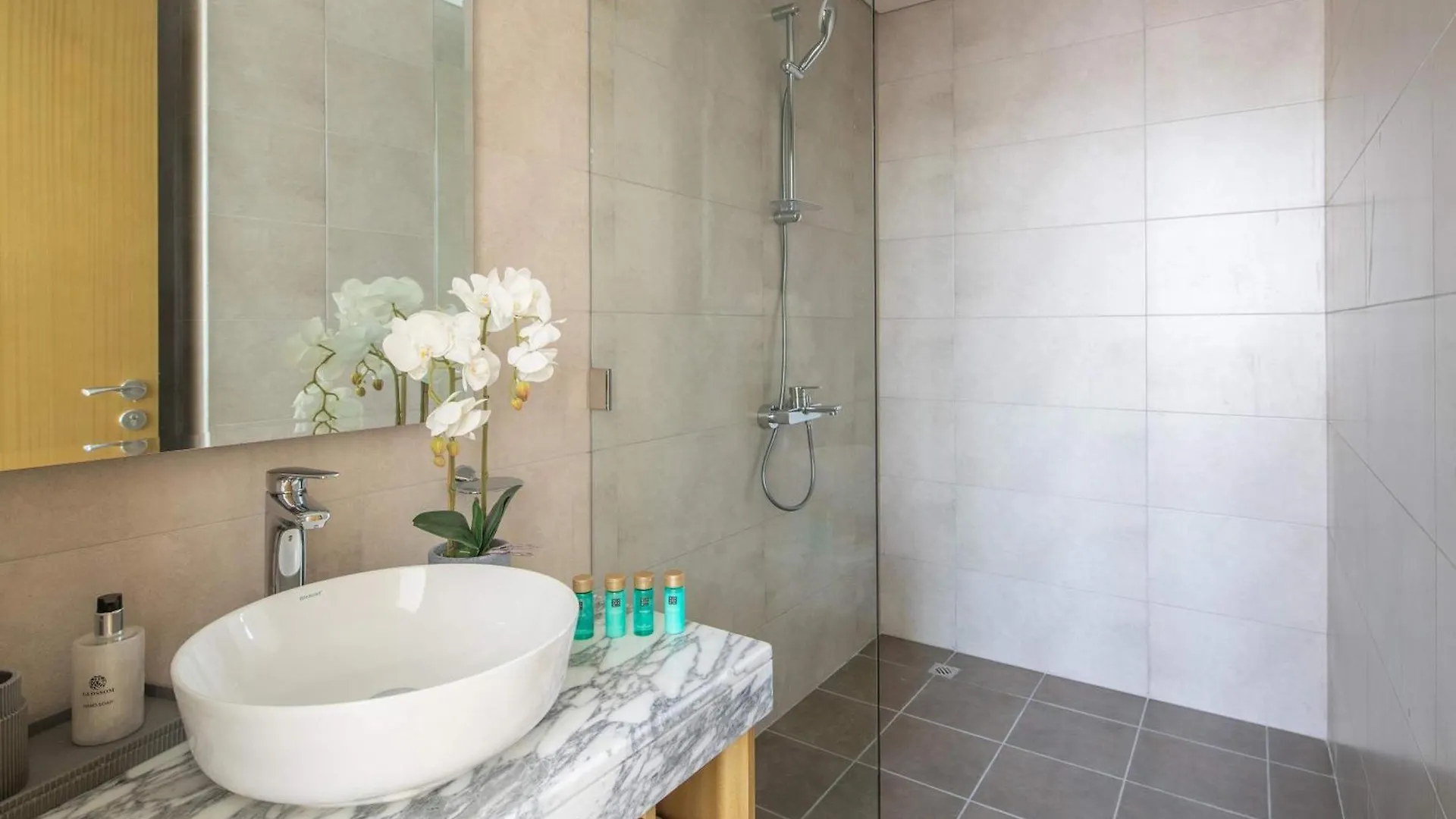 Apartment Frank Porter - Aykon City Tower C Dubai United Arab Emirates